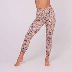 Onzie high waisted floral leggings